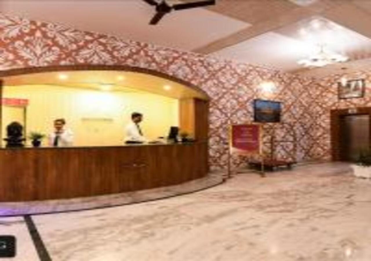 Hotel Chanakya Agra  Bagian luar foto