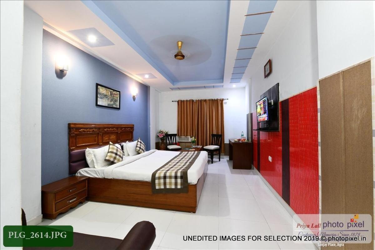 Hotel Chanakya Agra  Bagian luar foto