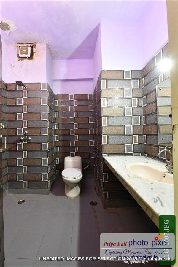 Hotel Chanakya Agra  Bagian luar foto